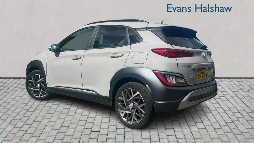 Hyundai Kona 1.6 Gdi Hybrid Ultimate Dct 2022 Grey #2