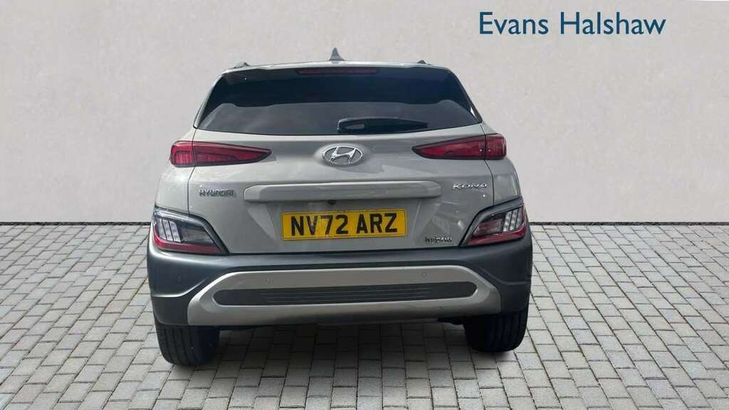 Hyundai Kona 1.6 Gdi Hybrid Ultimate Dct 2022 Grey #3