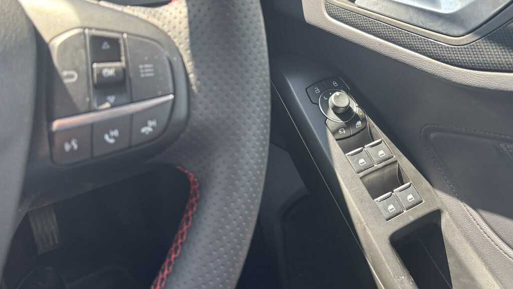 Ford Focus 1.0 Ecoboost Hybrid Mhev 155 St-line X Red #13