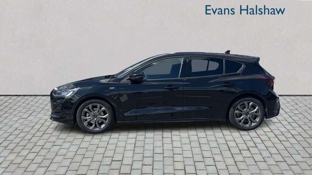 Ford Focus 1.0 Ecoboost Hybrid Mhev 155 St-line X Red #4