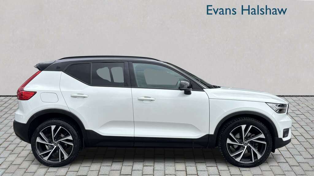 Volvo XC40 2.0 D4 190 R Design Pro Awd Geartronic 2019 White #6