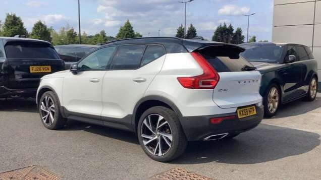 Volvo XC40 2.0 D3 R-design Awd Geartronic #2