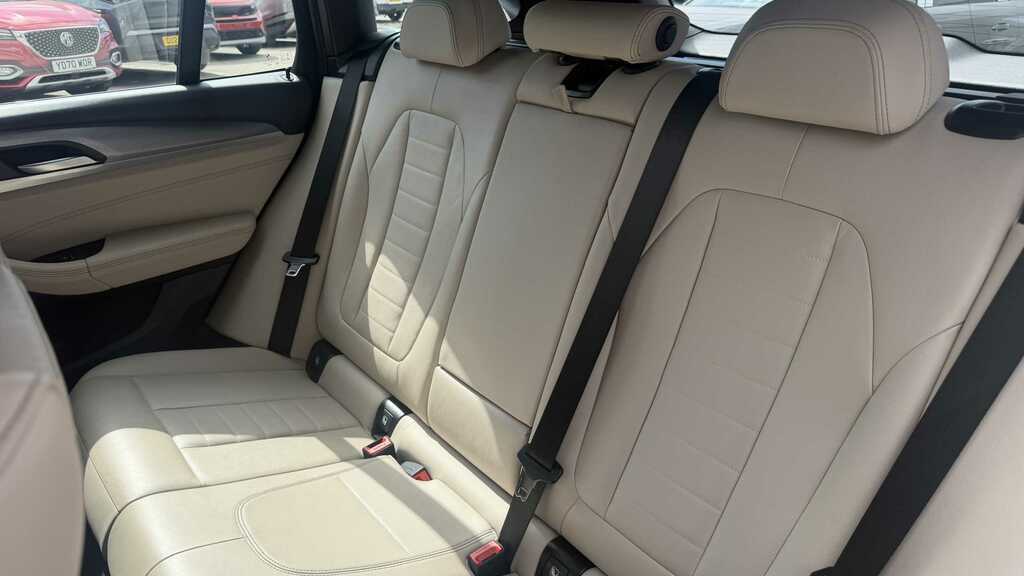 BMW X3 X3 Xdrive 20D M Sport Black #18