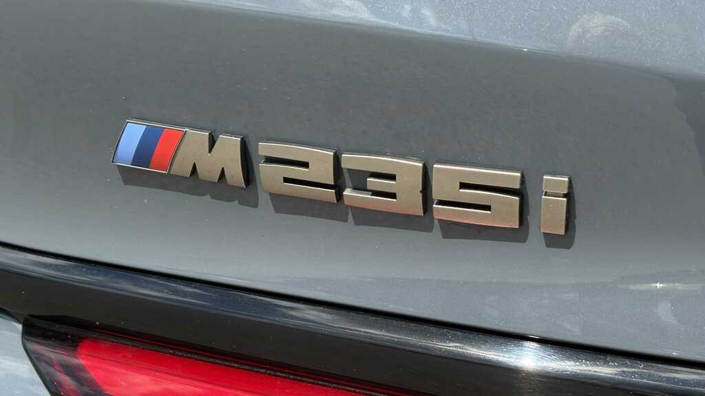 BMW 2 Series 223I Mht M Sport Dct Black #26