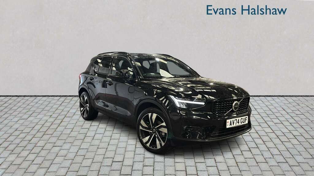 Volvo XC40 Xc40 2.0 B4p Ultra Dark Blue #1