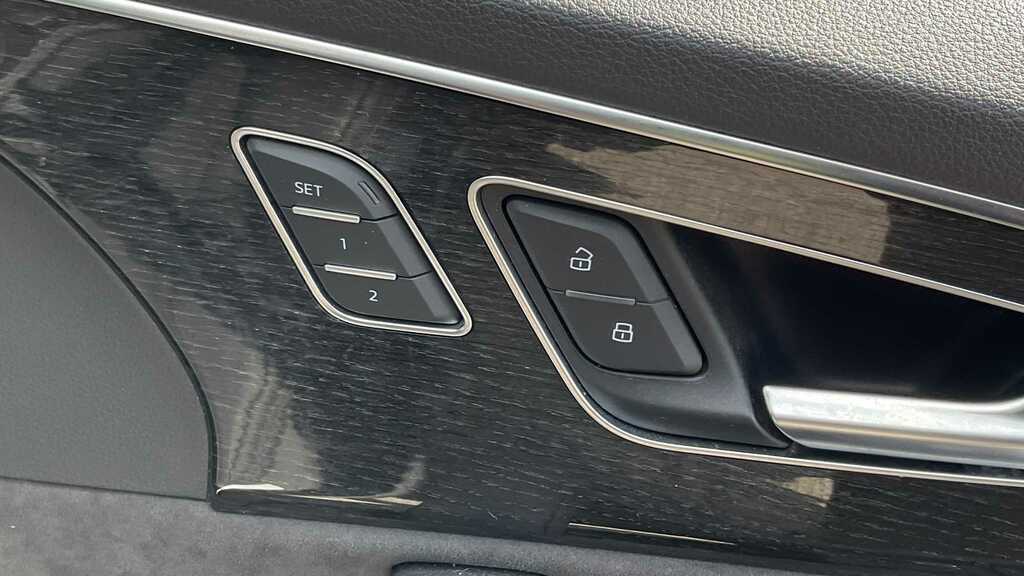Audi Q7 Q7 S Line Black Edition 50 Tdi Mhev Quattro Red #13