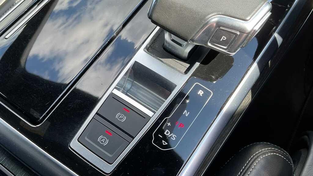 Audi Q7 Q7 S Line Black Edition 50 Tdi Mhev Quattro Red #18