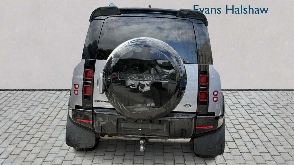 Land Rover Defender 110 3.0 D250 Hard Top Se 3 Seat 2021 Grey #2