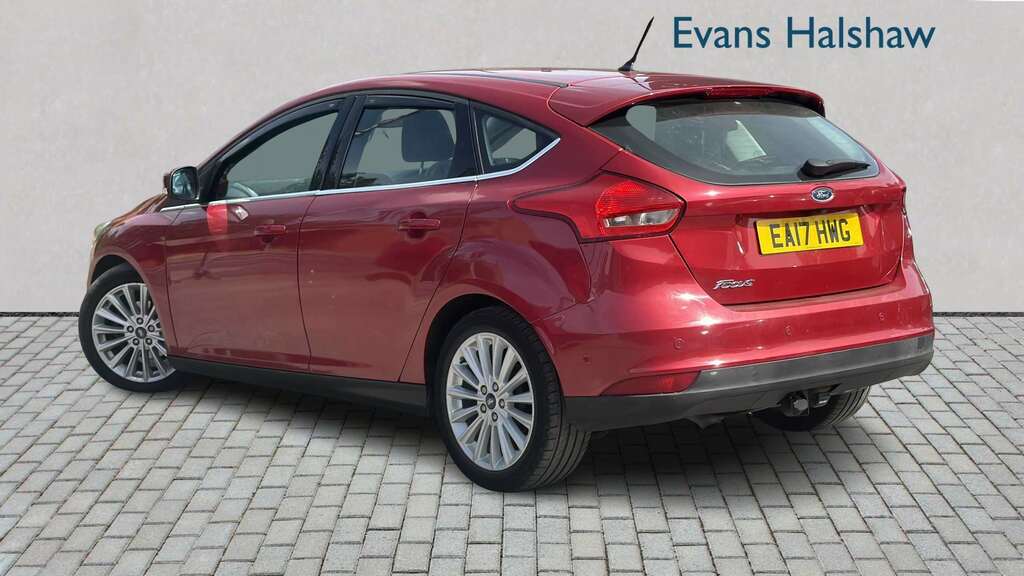 Ford Focus 1.5 Tdci 120 Titanium X Powershift 2017 Red #2
