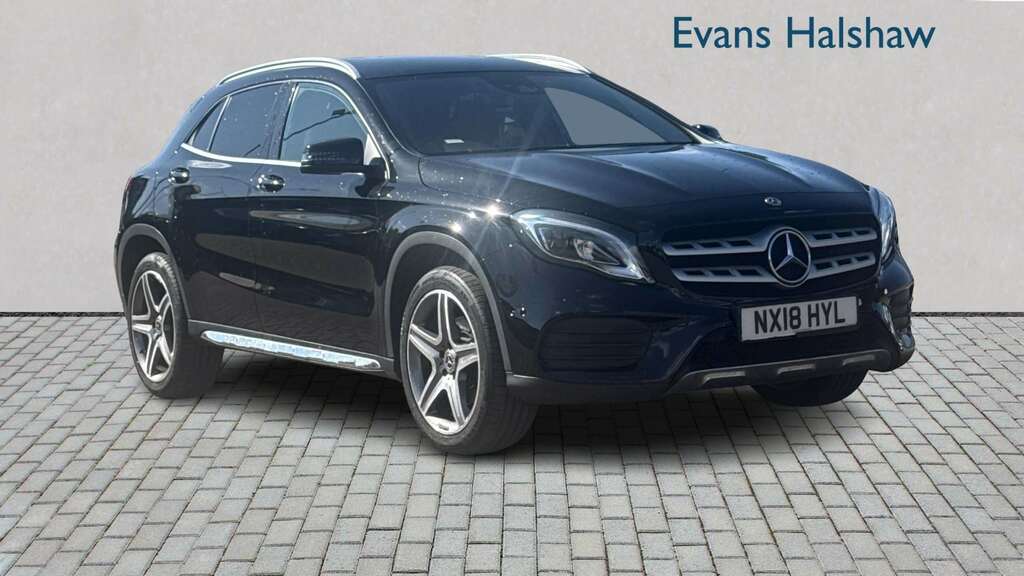 Mercedes-Benz GLA Class 220D 4Matic Amg Line Premium 2018 Black