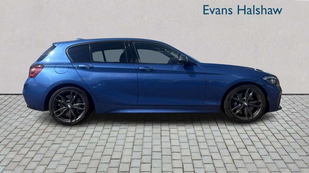 BMW 1 Series 120D M Sport Black #7