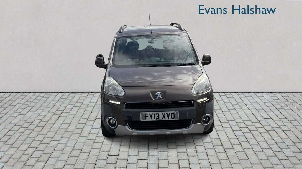 Peugeot Partner Tepee 1.6 Hdi 115 Outdoor 2013 Brown #4
