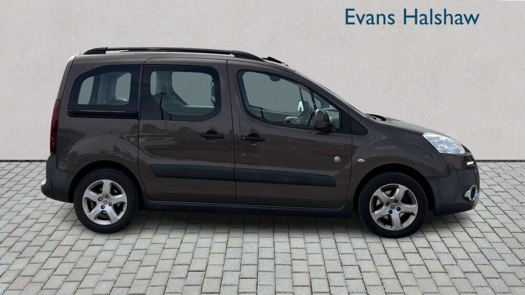 Peugeot Partner Tepee 1.6 Hdi 115 Outdoor 2013 Brown #3