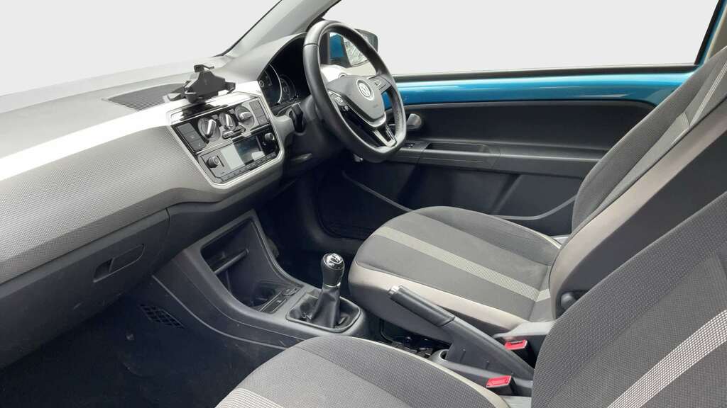 Volkswagen Up 1.0 High Euro 6 Ss Black #12