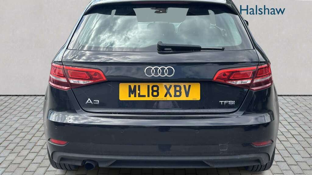 Audi A3 1.0 Tfsi Se Technik 2018 ML18XBV Black #4