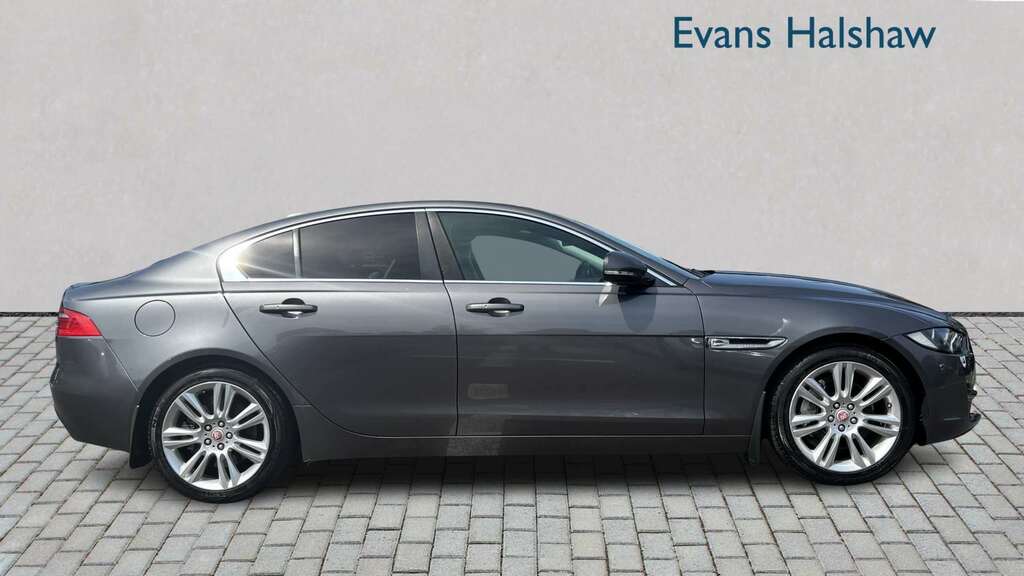 Jaguar XE 2.0 Prestige 2016 Grey #6