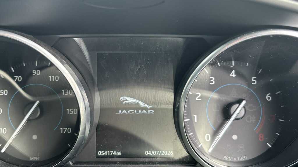 Jaguar XE 2.0 240 R-sport Silver #20