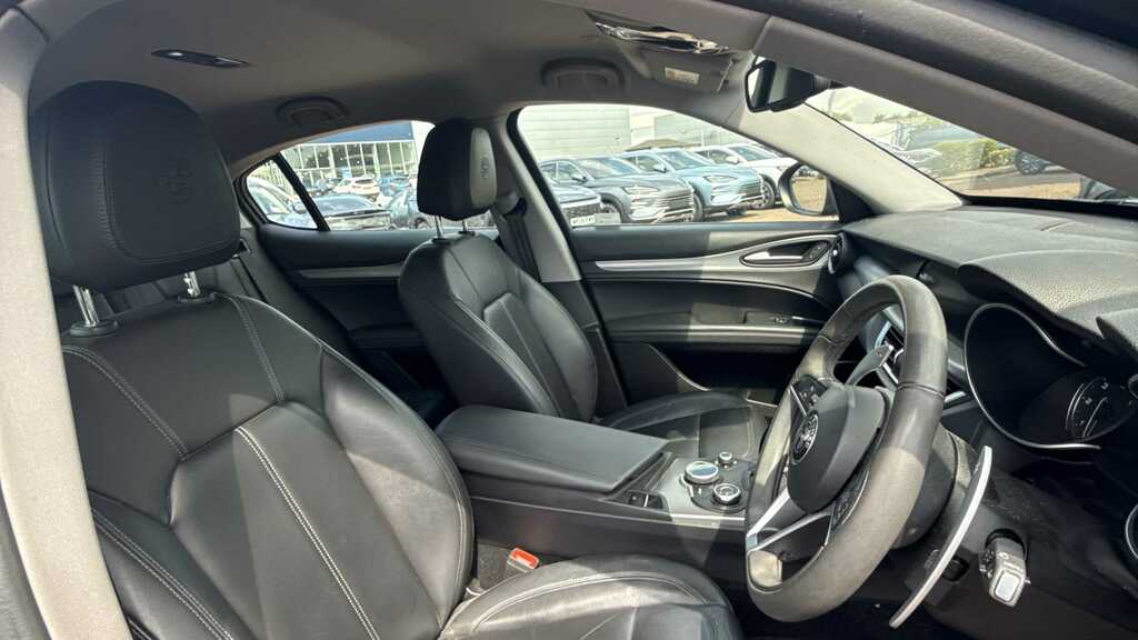 Alfa Romeo Stelvio 2.2 D 210 Super 2019 Black #3