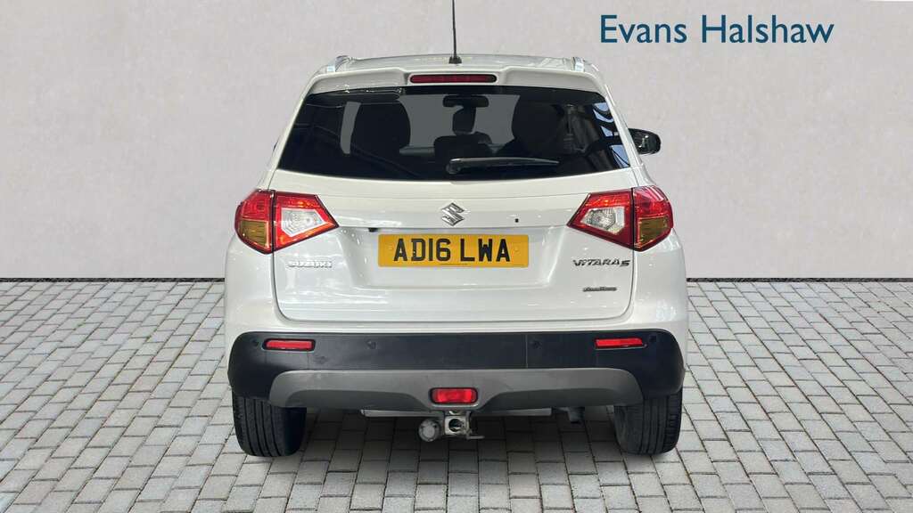 Suzuki Vitara 1.4 Boosterjet S Allgrip 2016 White #5