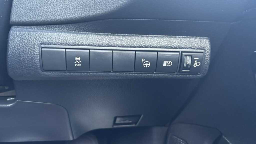 Toyota Corolla 1.8 Vvt-i Hybrid Design Touchscreen Navigation, He White #17
