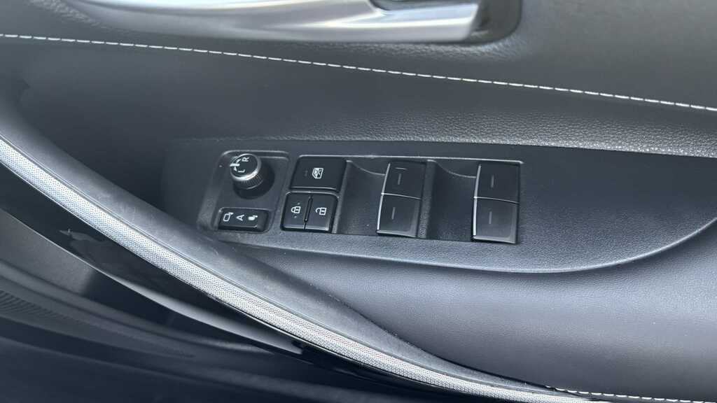 Toyota Corolla 1.8 Vvt-i Hybrid Design Touchscreen Navigation, He White #18