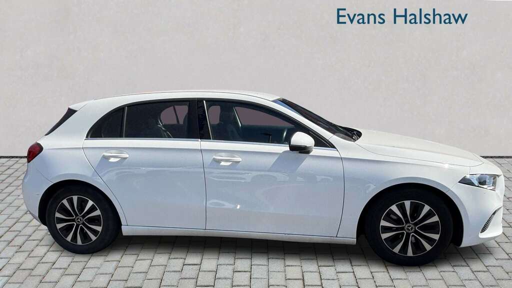 Mercedes-Benz A Class A180d Se 2020 SP70NTE White #4