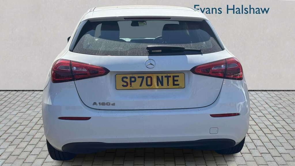 Mercedes-Benz A Class A180d Se 2020 SP70NTE White #3