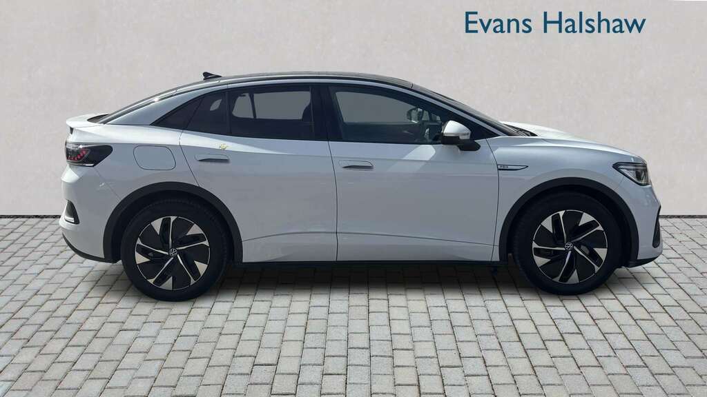 Volkswagen ID.5 128Kw Style Pro 77Kwh 2023 White #3