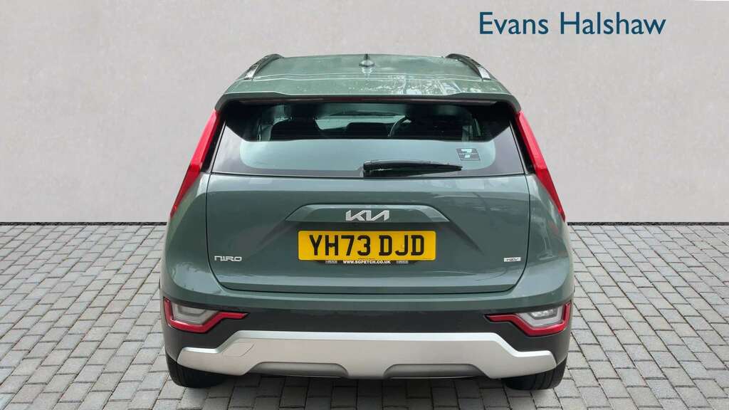 Kia Niro 1.6 Gdi Hybrid 2 Dct 2023 Green #5
