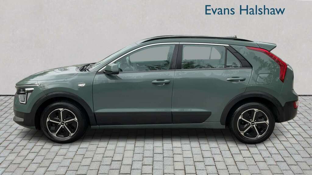 Kia Niro 1.6 Gdi Hybrid 2 Dct 2023 Green #3