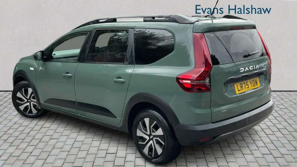 Dacia Jogger 1.6 Hev Expression 2025 Green #2