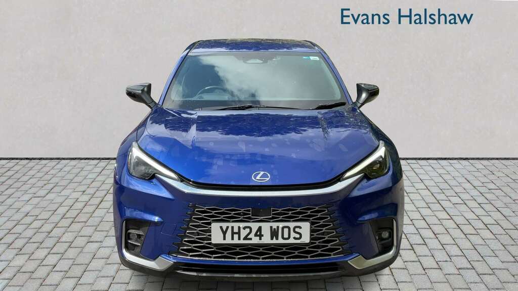 Lexus LBX 1.5 Takumi E-cvt 2024 Blue #4
