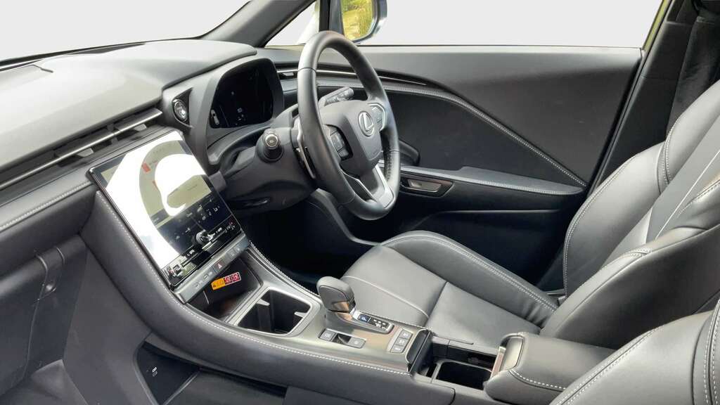 Lexus LBX 1.5 Vvt-ie Takumi E-cvt Euro 6 Ss Grey #13