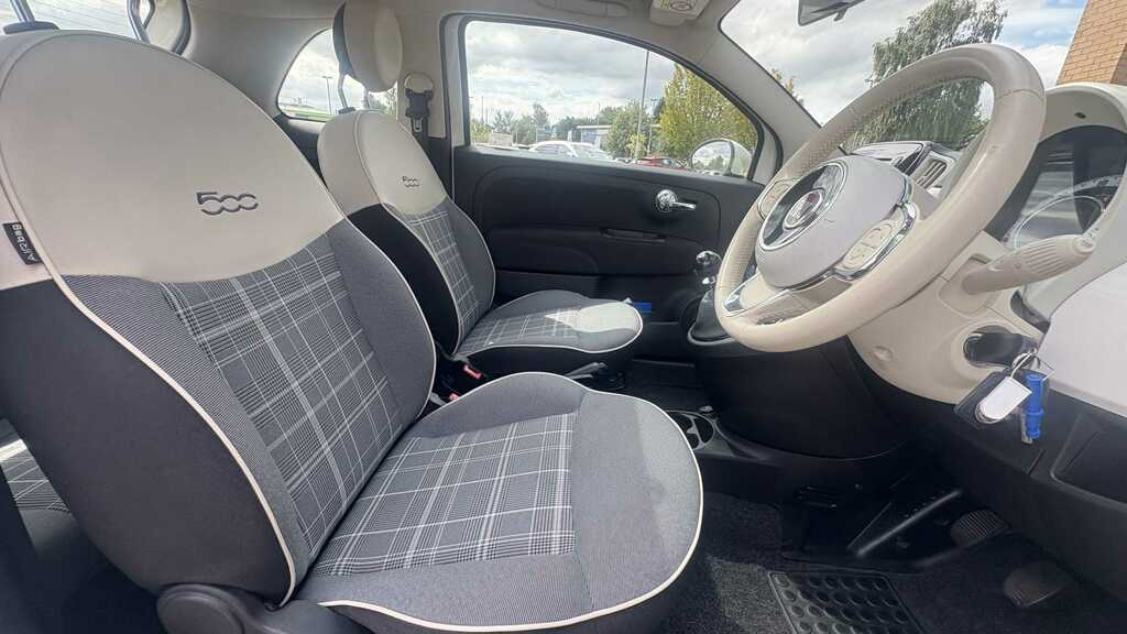 Fiat 500 1.2 Lounge 2018 White #3
