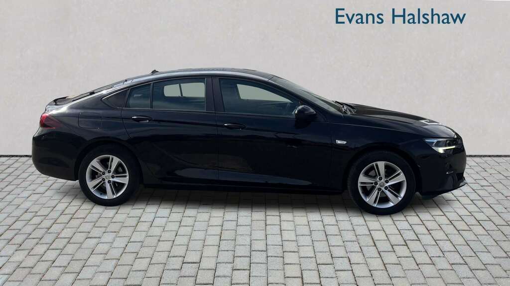 Vauxhall Insignia 2.0 Cdti 163 Ecoflex Se Start Stop 2020 Black #3