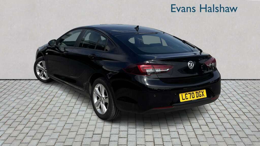 Vauxhall Insignia 2.0 Cdti 163 Ecoflex Se Start Stop 2020 Black #2