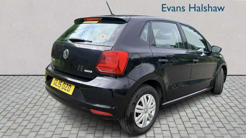 Volkswagen Polo 1.0 S Ac 2015 Black #4