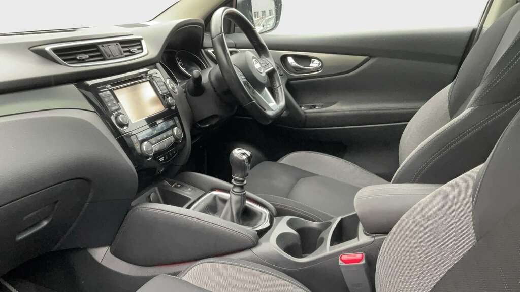 Nissan Qashqai 1.2 Dig-t Tekna Non-panoramic Black #13