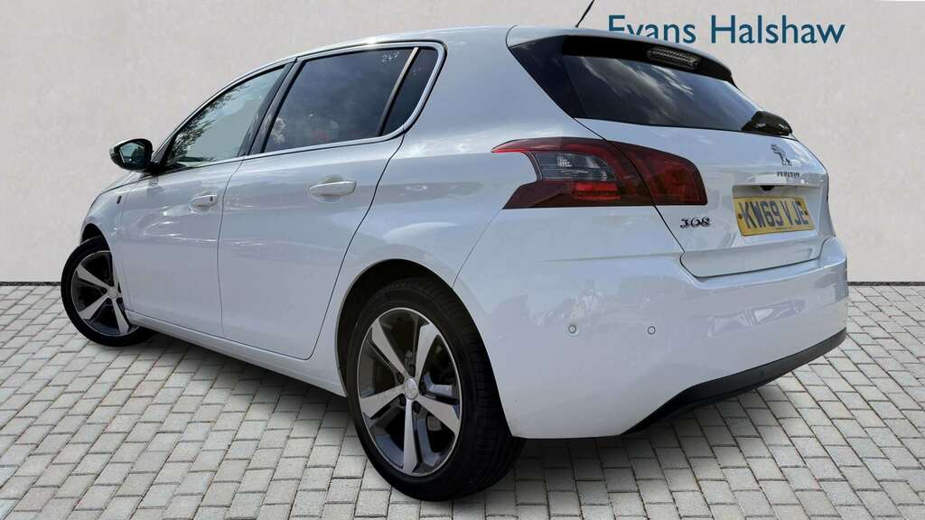 Peugeot 308 1.2 Puretech 130 Tech Edition 2020 White #2