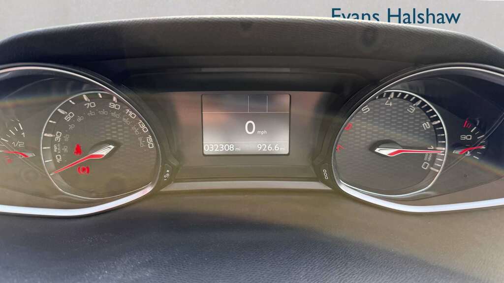 Peugeot 308 1.2 Puretech 130 Tech Edition 2020 White #5