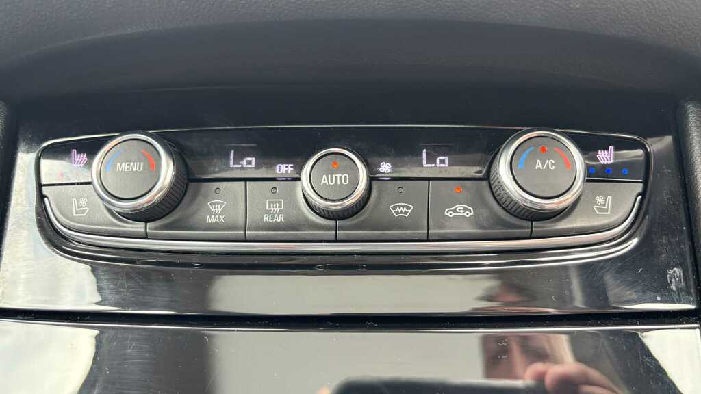 Vauxhall Grandland X Sri Nav Red #20