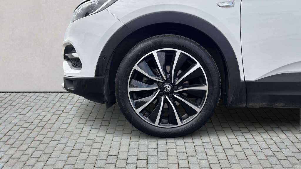 Vauxhall Grandland X Sri Nav Red #7