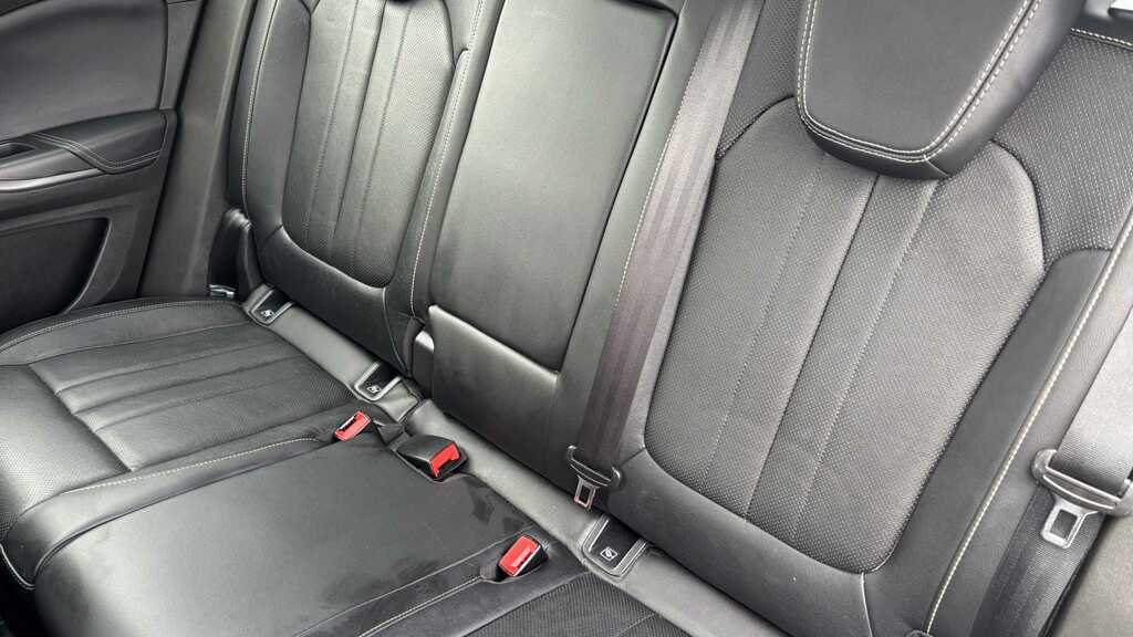 Vauxhall Grandland X Sri Nav Red #10