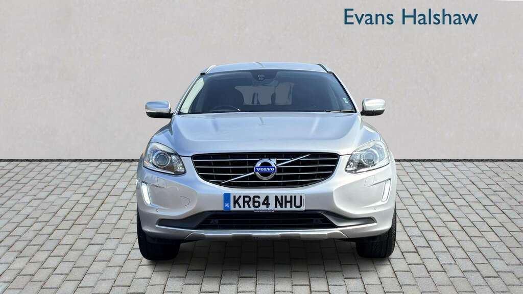 Volvo XC60 D5 215 Se Lux Nav Awd Geartronic 2014 Silver #4