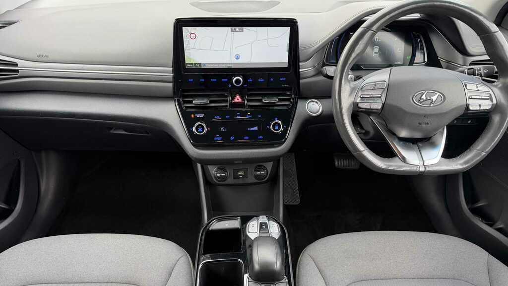 Hyundai Ioniq 73Kwh Ultimate Black #8