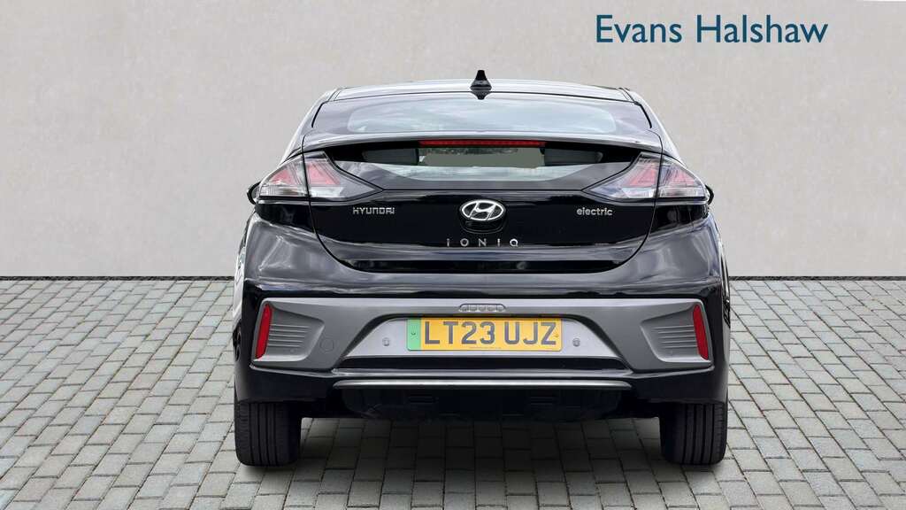 Hyundai Ioniq 73Kwh Ultimate Black #6