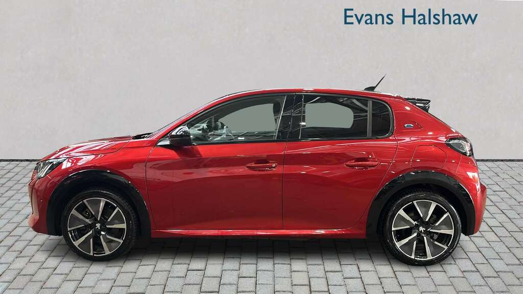 Peugeot e-208 100Kw Gt Premium 50Kwh 2022 Red #3