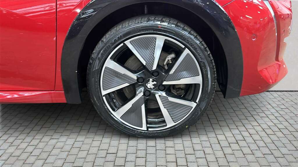 Peugeot e-208 100Kw Gt Premium 50Kwh 2022 Red #6