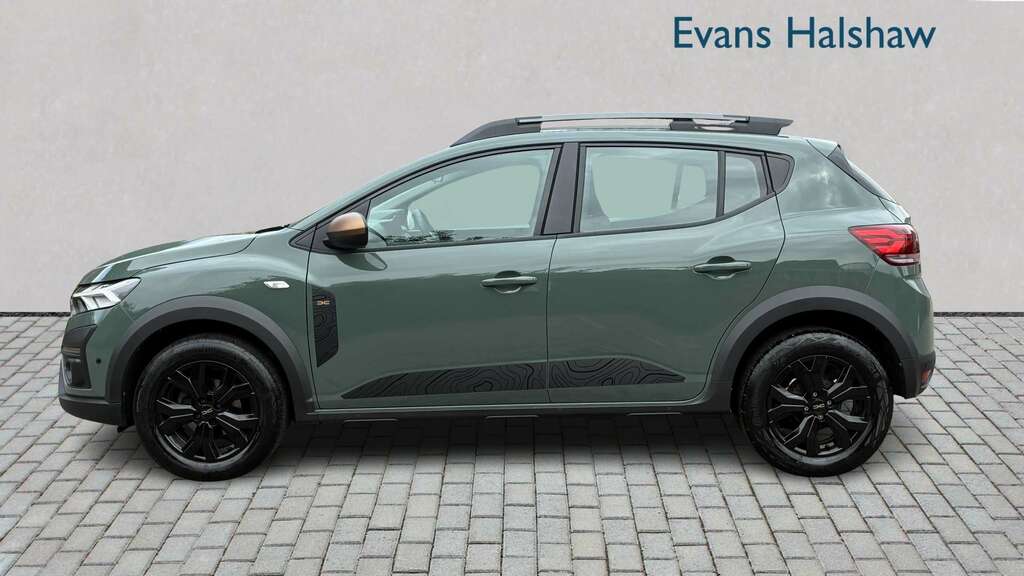 Dacia Sandero Stepway 1.0 Tce Extreme 2024 Green #4