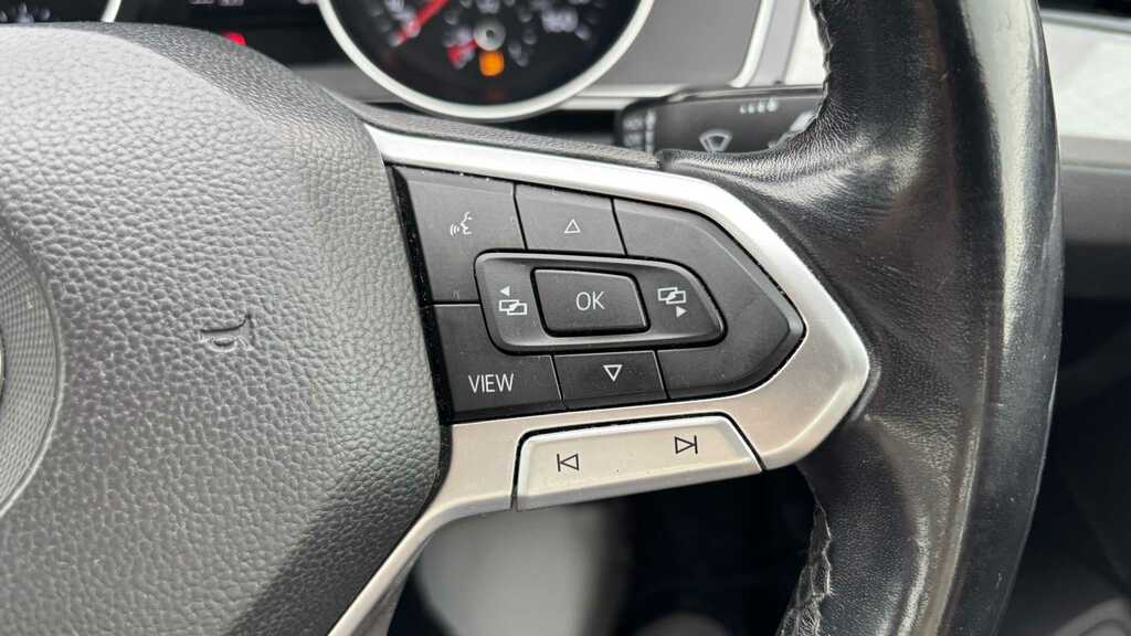 Volkswagen Passat 1.6 Se Tdi Dsg 119 Bhp Silver #15